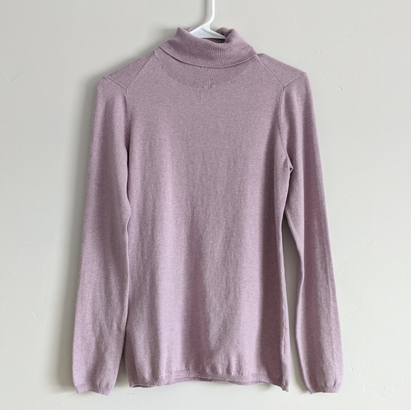 GAP Tops - 🔥FINAL SALE🔥🌿GAP TURTLENECK🌿
